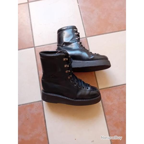 Paire de bottes de saut chuteur op�rationnel PARABOOT Para