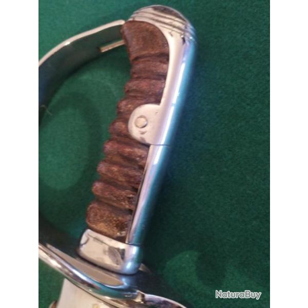 Sabre portugais mod�le 1885 pour �tudiants du Col�ge Royal.Garde