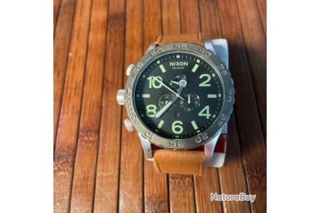 Montre Nixon Quartz – Occasion, Pile Neuve, Prête à Porter