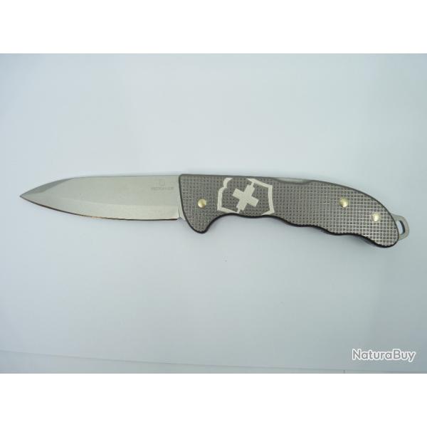 Couteau Victorinox �dition limit�e Hunter Pro Alox 2022