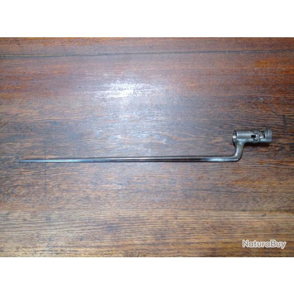 Ba�onnette � douille mod�le 1847 pour fusil 1842-1853-1854 et 1857 (2) - TBE