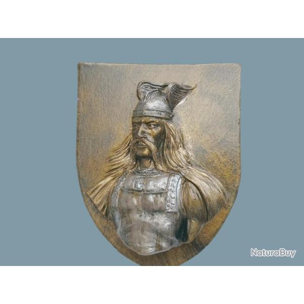 Blason de  Vercing�torix avec accroche au dos - Dimension 14 x 11 cm