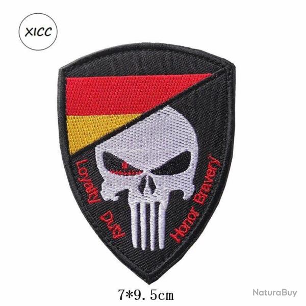 Patch cr�ne drapeau national 3D 7x9,5 cm - Allemagne