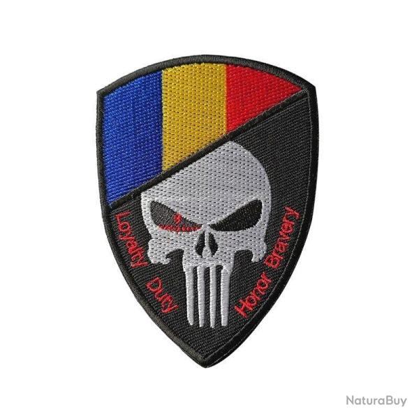 Patch cr�ne drapeau national 3D 7x9,5 cm - Romanie