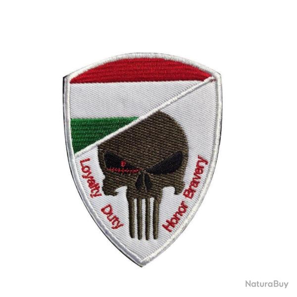 Patch cr�ne drapeau national 3D 7x9,5 cm - Hongrie