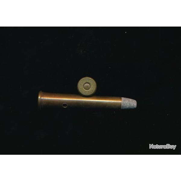 Une belle .32-40 WINCHESTER (�tui 54mm)  fabrication SFM inerte d'usine  pour pr�sentation