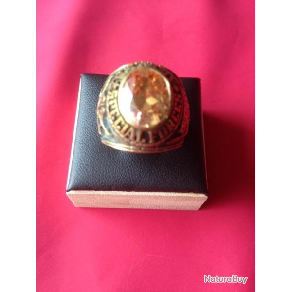 Bague Chevali�re US Army Special Forces Airborne Plaqu� Or Taille 7 us ou 55 Fr