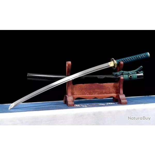 Exptionnel katana en acier ressort, forg� � la main par ma�tre forgeron