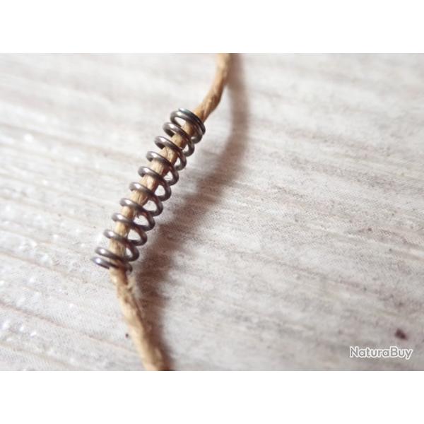 Ressort h�lico�dal pour g�chette de chien pour revolver suisse 82/29. Diam�tre 3 mm