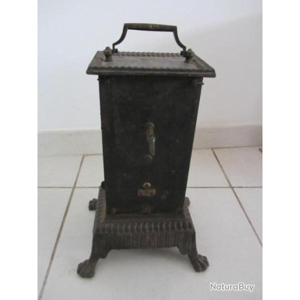 Tourne broche m�canique en fonte 19e Si�cle