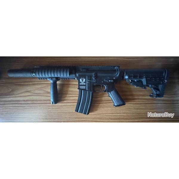 R�pliques Airsoft��Fusils d'assaut Marque�:�Spartan Type de fonctionnement�:�AEG Vendue en �tat !