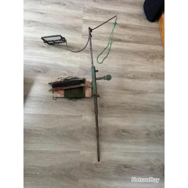 palette pour  pigeon au sol d'occasion avec 1  ficelle