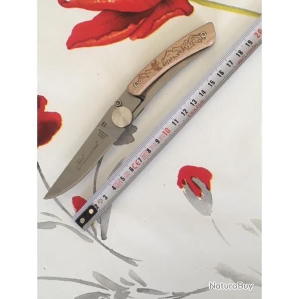 Couteau ��liner nature �� Claude Dozorme