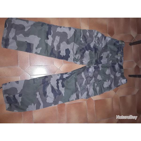 Pantalon arm�e treilli