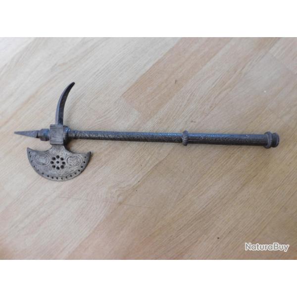 hache de combat motif  m�dieval