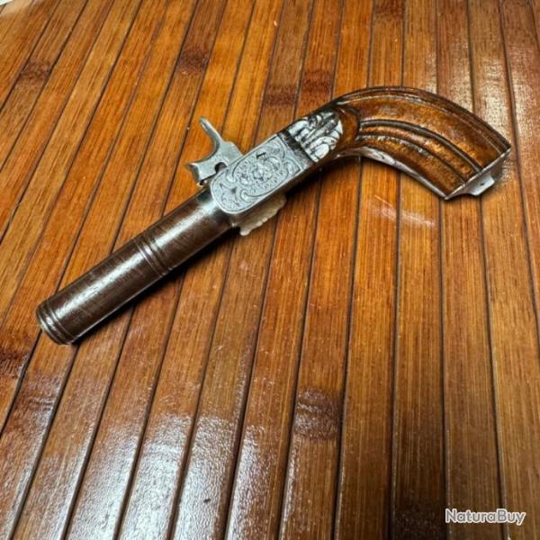 BEAU PISTOLET LUXE � BALLE CANON DEVISSABLE DAMASSE COFFRE GRAV�