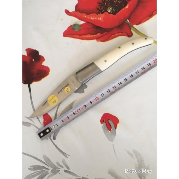 Couteau ��le bougnat ��manche en os v�ritable