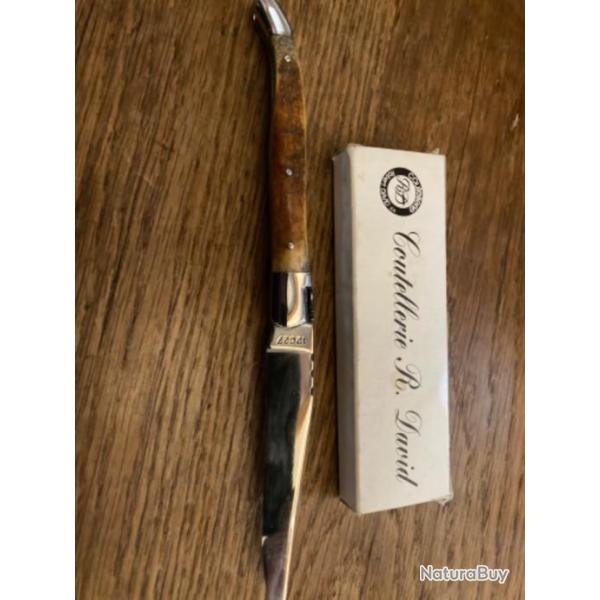 Couteau laguiole manche en corne neuf lame inoxydable 12cm en 12c27