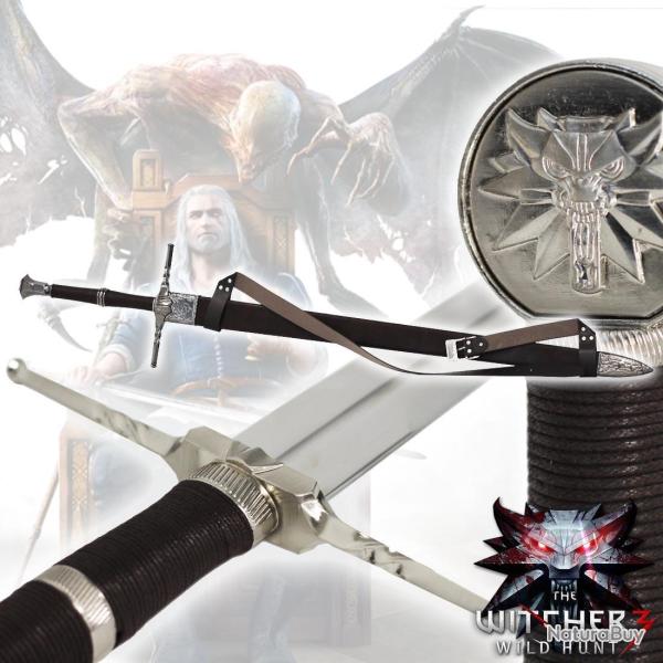 �p�e en acier Serpentine de Geralt De Riv The Witcher 3