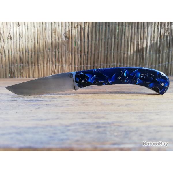 Couteau cran carr� carbone trempe s�lective/�poxy