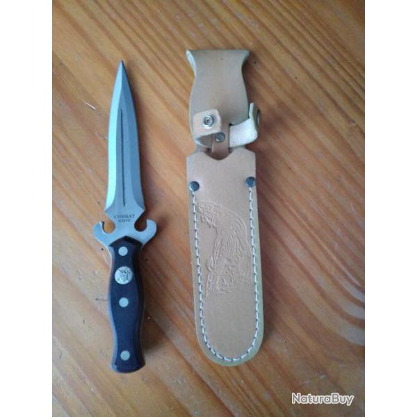Couteau de combat et son tui