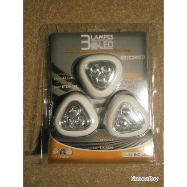 Lot 3 lampes Led � coller neuves