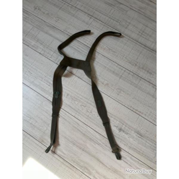 Brelage Famas, boucles m�talliques, id�al mannequin, airsoft.