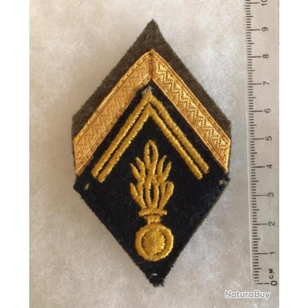 FRANCE GUERRE ALGERIE LOSANGE DE BRAS GENDARMERIE MAR�CHAL DES LOGIS avant 1962