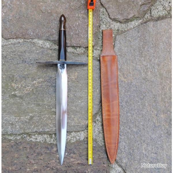 Forte dague pi�ce unique