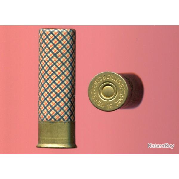 Cal. 16 centrale - Tr�s ancienne MANUFRANCE - douille tricolore motif type �toile - culot magn�tique