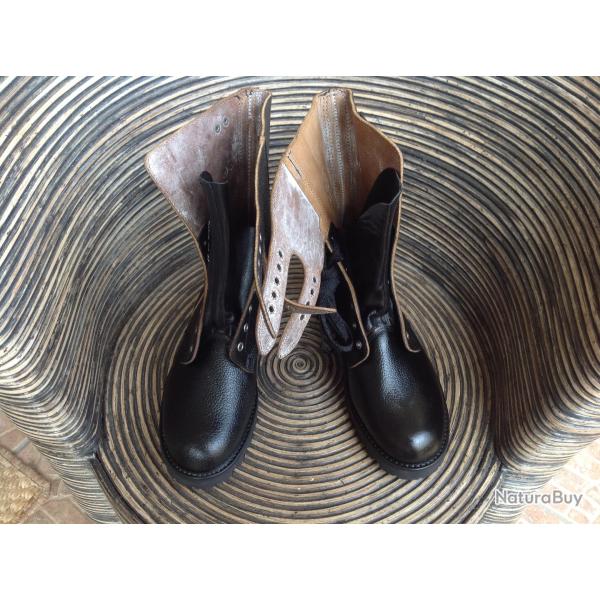 Rangers de l'arm�e fran�aise, authentiques "Marbot-Neuvic" en taille 42.