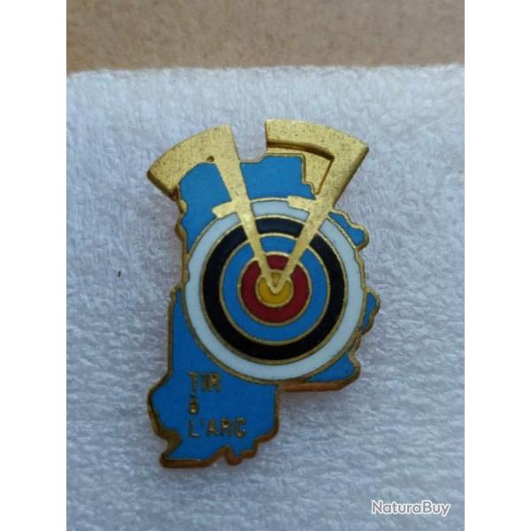 PINS TIR A L ARC COMITE 77 SEINE ET MARNE