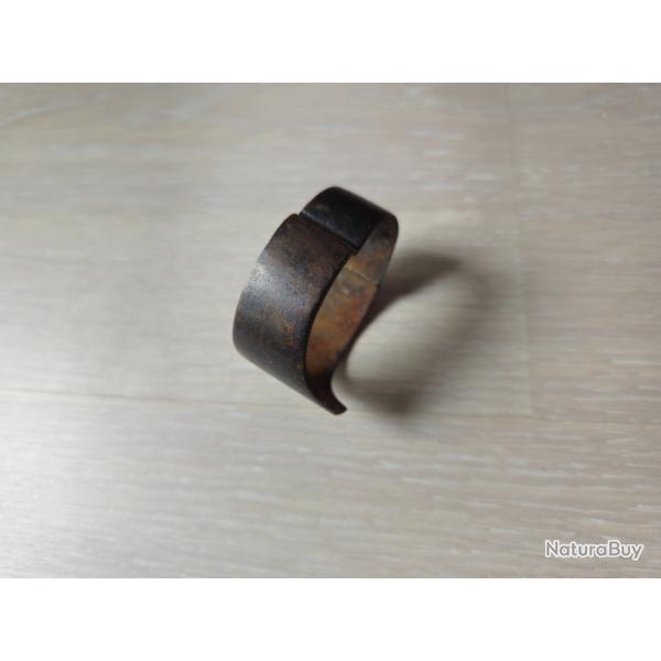 Anneau grenadi�re pour fusil mod�le 1822 poin�onn�