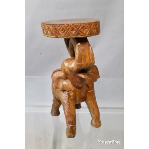 Petit gu�ridon ou tabouret �l�phant