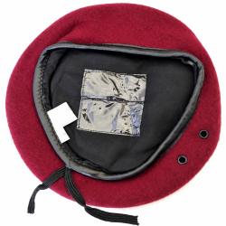 B&eacute;ret de fabrication fran&ccedil;aise couleur amarante - Tour de t&ecirc;te 57 (4a.)