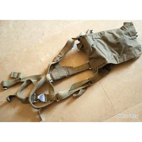 ARM�E FRAN�AISE - Harnais parachute si�ge pilote avion de chasse ou Noratlas SIJ ETA 361 AM24PAR002
