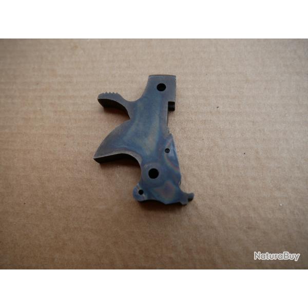 Chien de revolver S&W 29 sans percuteur (nu) �tat proche du neuf