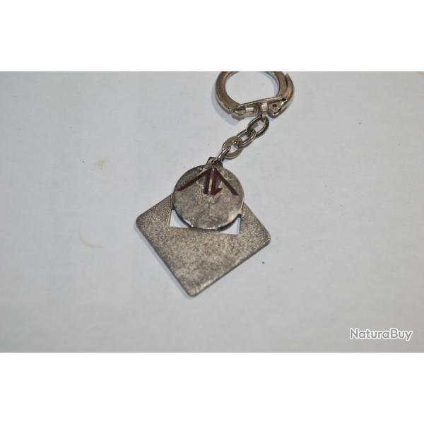 Porte clef Militaire officiel Arm�e de L'air  ( 17C)