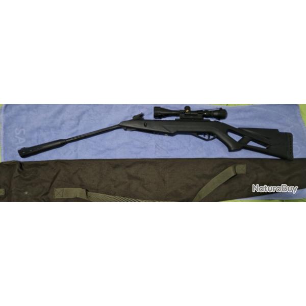 Fusil gamo 4,5 mm, 19 joules  , avec silencieux , lunette et holster � fusil tr�s peut servi