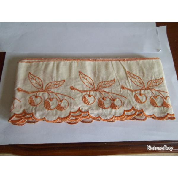 4 m 40 de dentelle Caudry dcoration vintage muse cuisine