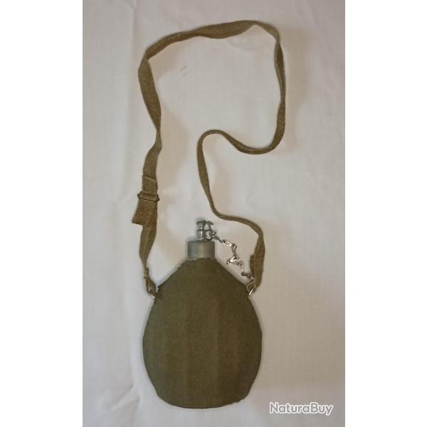 Gourde italienne mod�le 1935 compl�te WW2