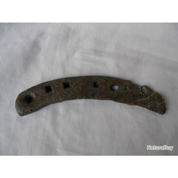 WW1 FRANCE CURIOSIT� FER A CHEVAL TAILL� DE TERRAIN D'ANCIENNE ZONE DE COMBAT WW1 LOT 11