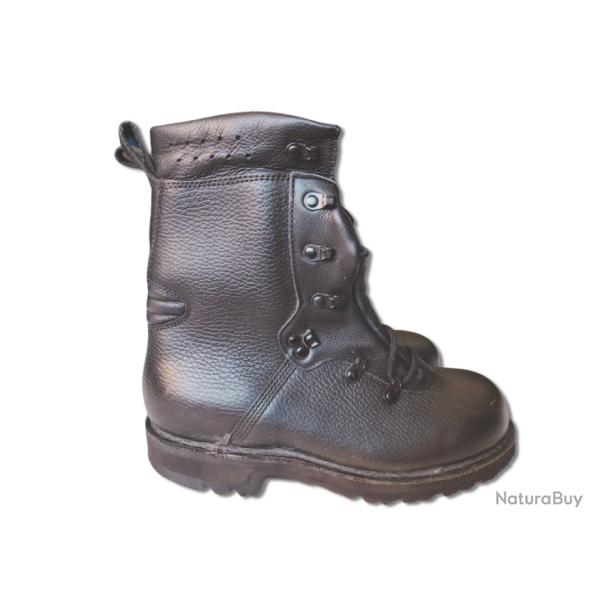 Pointure 38 Paire de rangers Allemande en cuir souple 4a.