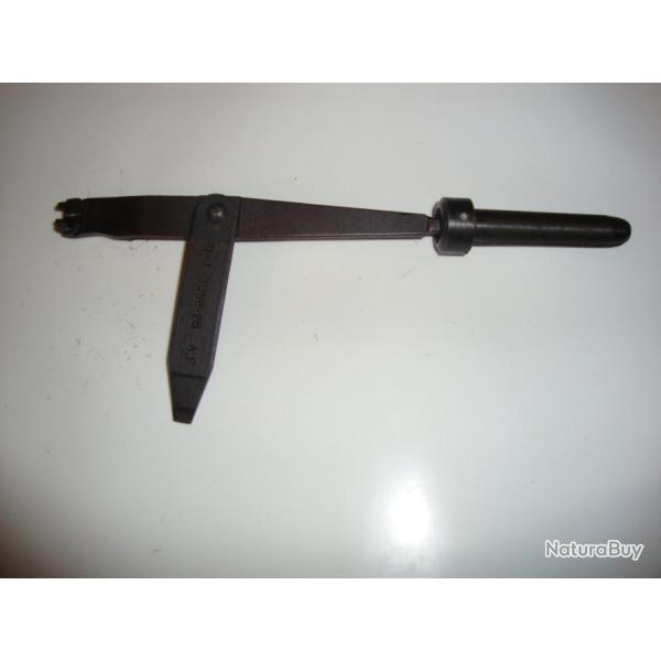 Outil rglementaire de dmontage  GARAND