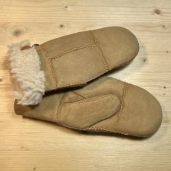 Moufles homme et femme chaudes en peau d agneau retourn&eacute;e cm moka