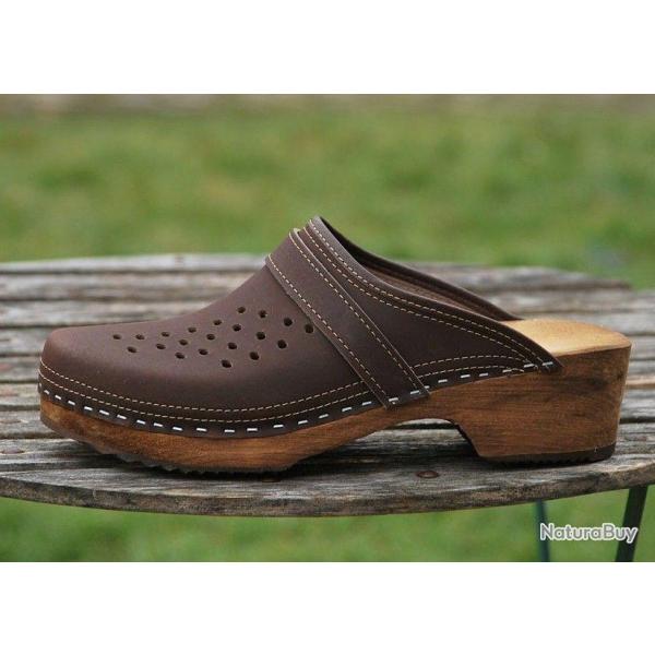 Sabot homme su�dois marque Ylin cuir ajour� cuir choco