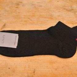 Socquettes homme en laine fine noir ou &eacute;cru noir 40/45