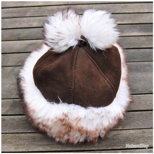 Toque femme en peau de mouton retourn�e marron / blanc