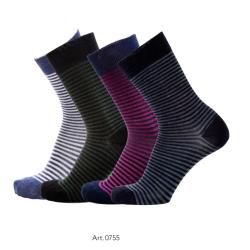 Chaussettes chaudes femme laine extra fines ray&eacute;es 35/39 ray&eacute; marine &eacute;cru