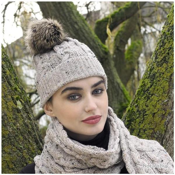 Bonnet chaud laine m�rinos c�tes avec pompon beige moyen